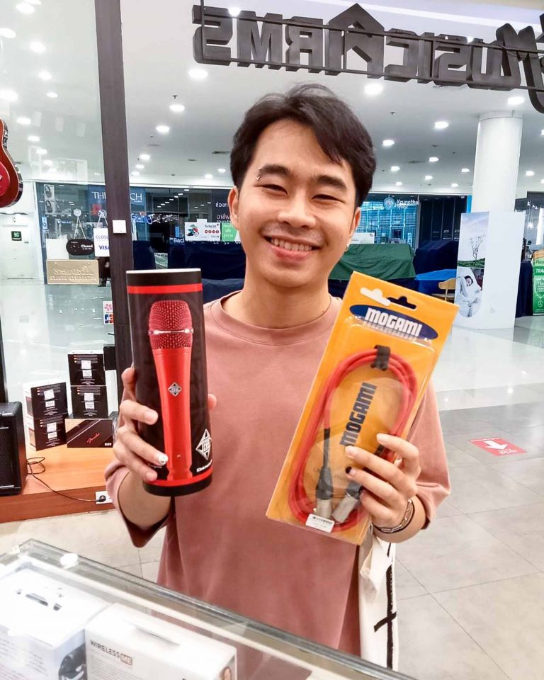 Telefunken M81 + MOGAMI 2534 XF-XM ลูกค้า Music Arms