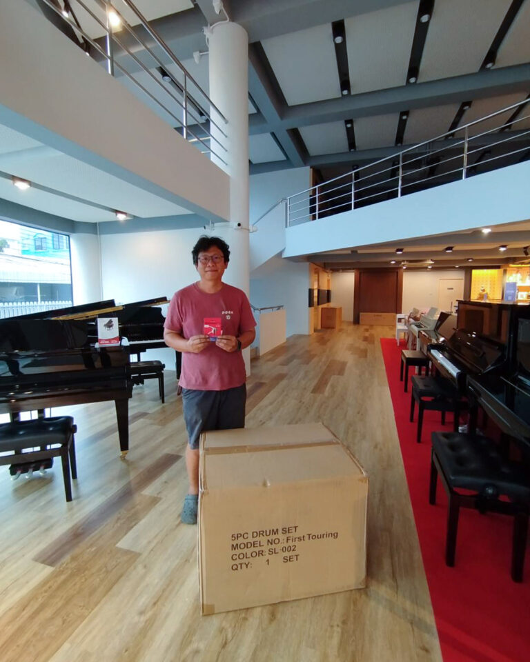 Gusta first thouring