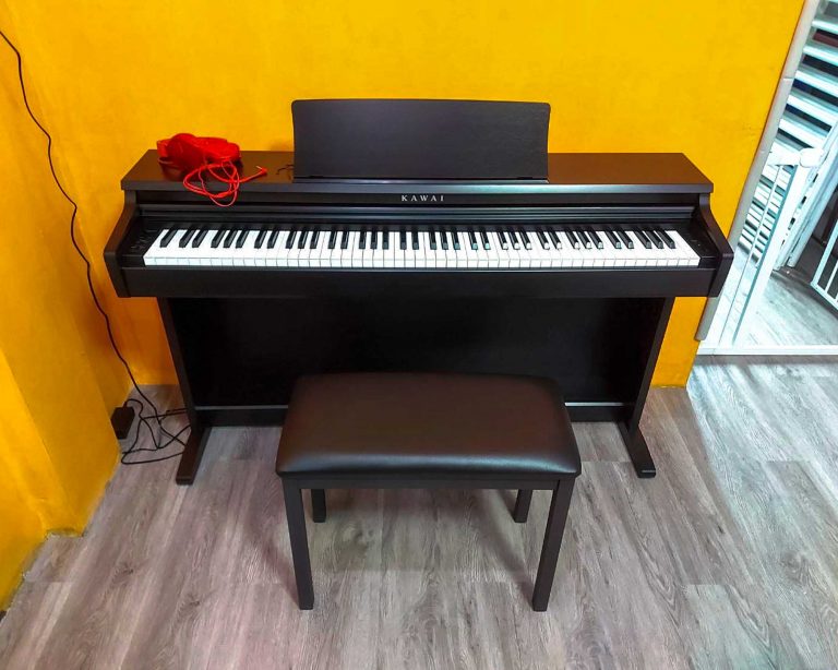 Kawai KDP120 ลูกค้า Music Arms