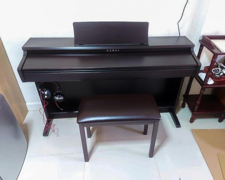 Kawai KDP120 ลูกค้า Music Arms