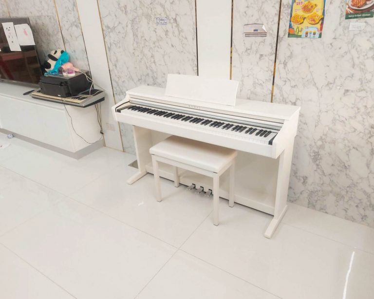 Kawai KDP120 ลูกค้า Music Arms