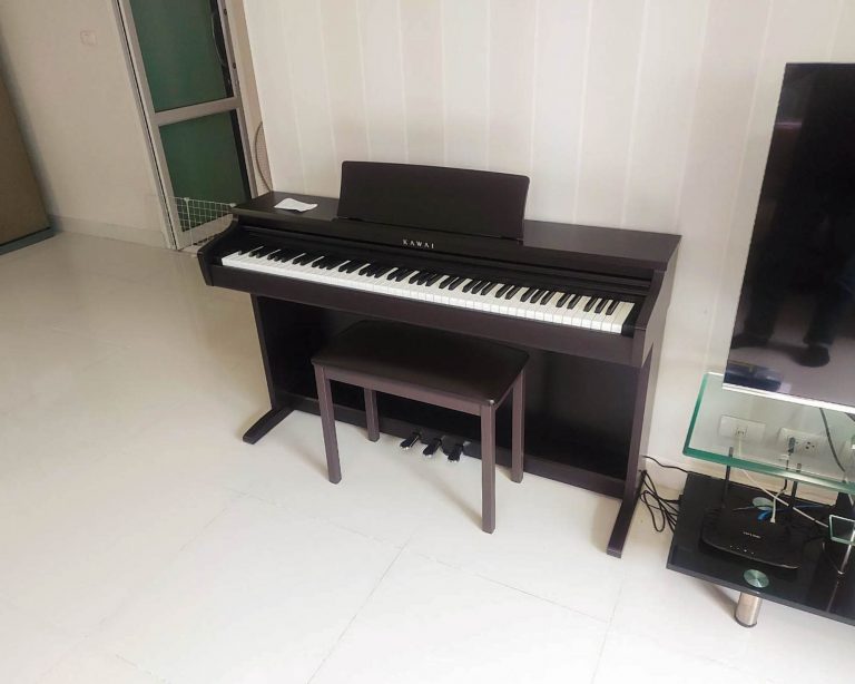 Kawai KDP120 ลูกค้า Music Arms