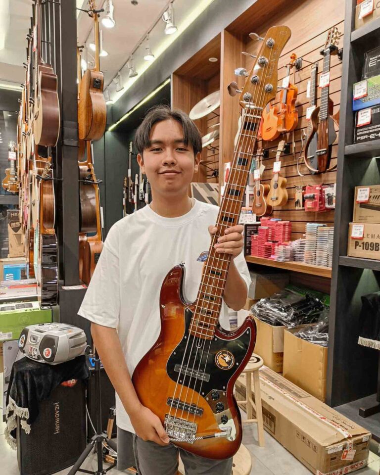 Sire Marcus Miller V5