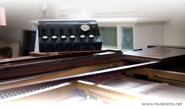 AudioFuse Studio-03 ขายราคาพิเศษ