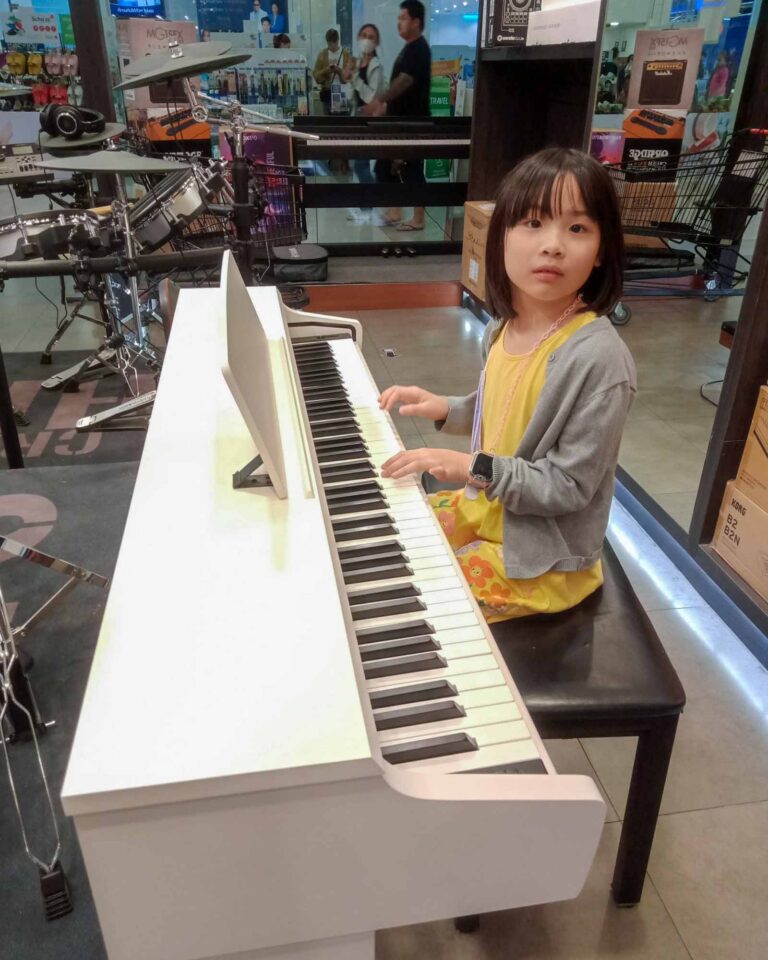 Kawai KDP-75