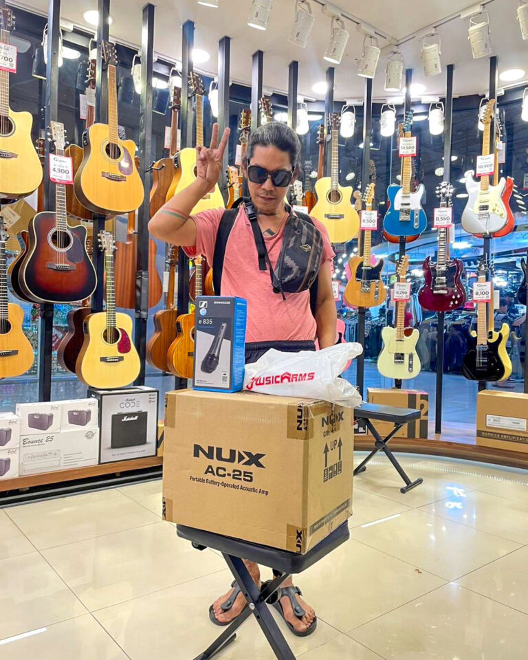 NUX AC-25 Stageman + Sennheiser E-835