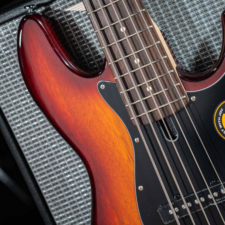 SIRE MARCUS MILLER V3 2ND 5 STRINGS เบสไฟฟ้า TOBACCO SUNBURST ขายราคาพิเศษ