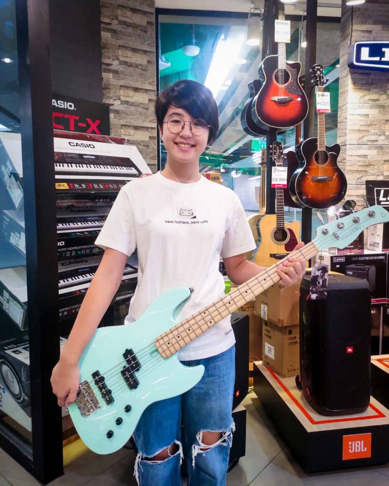 Sire Marcus Miller U5 ลูกค้า Music Arms