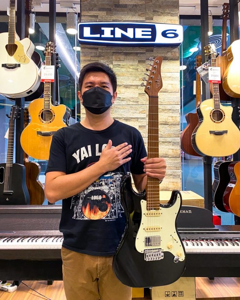 Schecter Nick Johnston HSS ลูกค้า