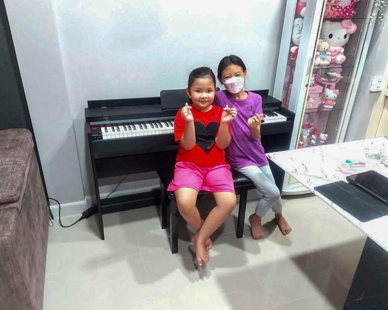 Coleman F201 ลูกค้า Music Arms