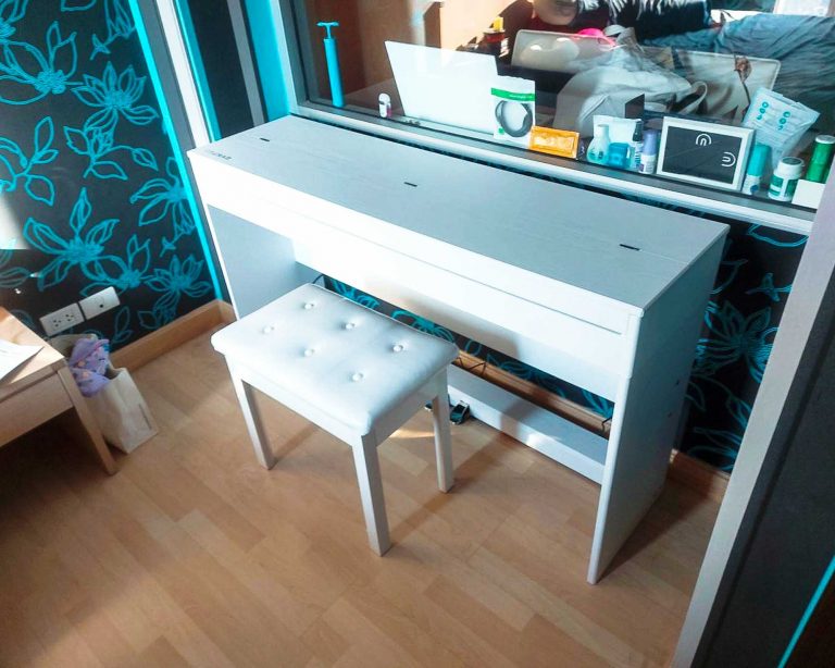 Coleman F201 ลูกค้า Music Arms