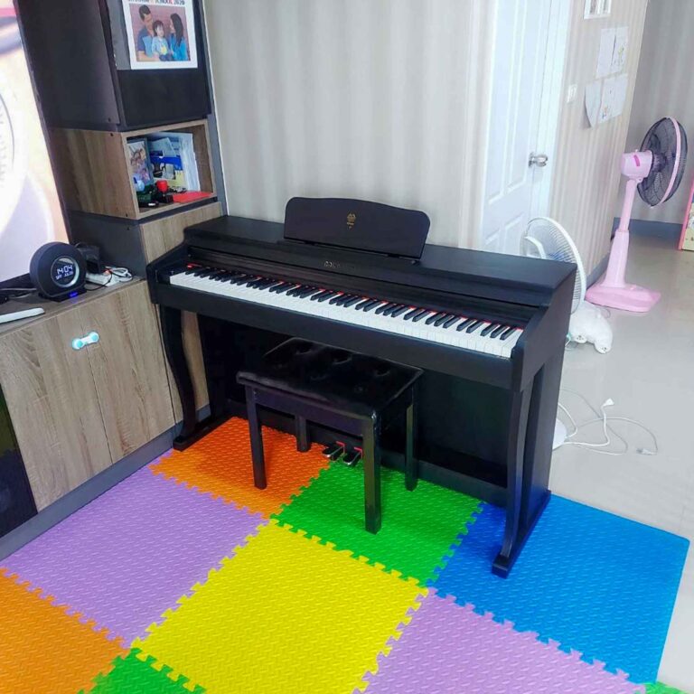 Coleman F301BT เปียโนไฟฟ้า ลูกค้า Music Arms