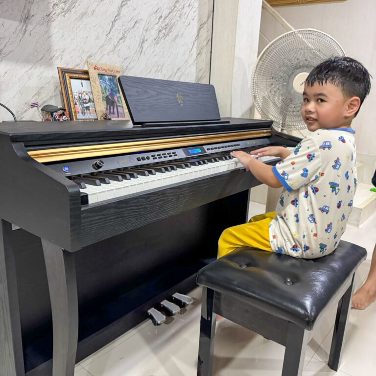 Coleman F401BT Black