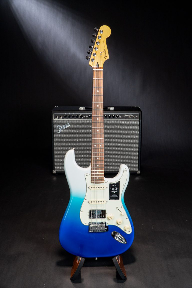 Fender Player Plus Stratocaster HSS Belair Blue ขายราคาพิเศษ