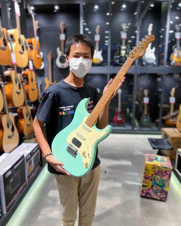 Gusta GST Standard ลูกค้า Music Arms