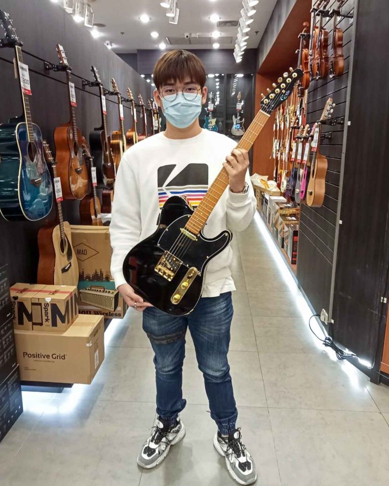 Gusta GTL Standard Black Edition ลูกค้า Music Arms