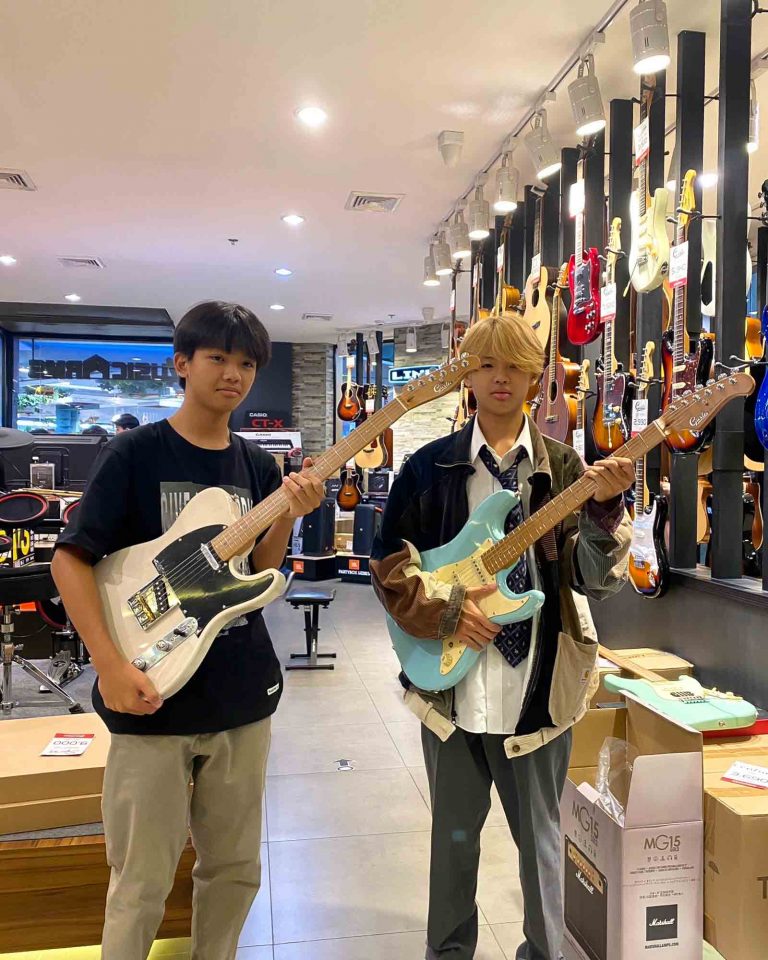 Gusta Gst Standard + Gusta GTL Standard ลูกค้า Music Arms