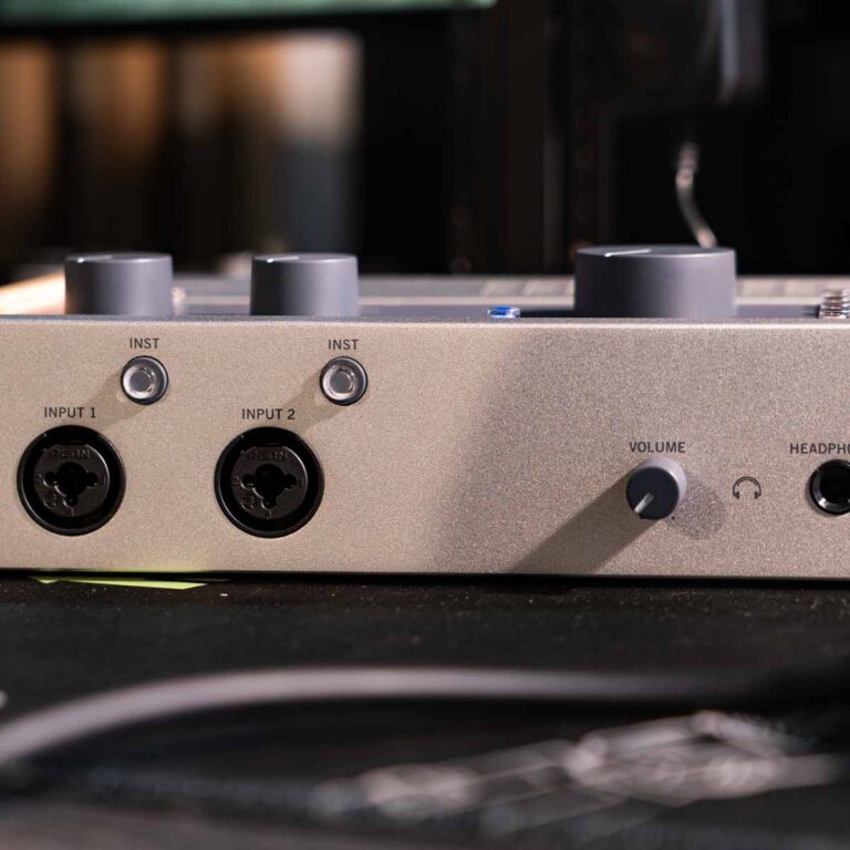 Universal Audio Volt 476 อินเตอร์เฟส ขายราคาพิเศษ