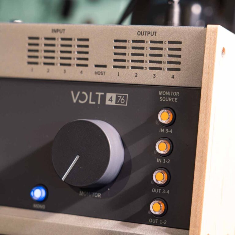 Universal Audio Volt 476 อินเตอร์เฟส ขายราคาพิเศษ