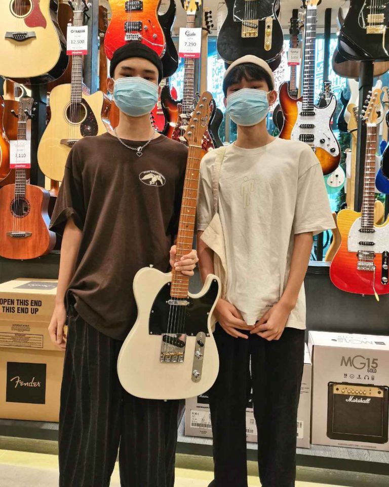 ไฟฟ้า Gusta GTL Standard WH ซีคอน