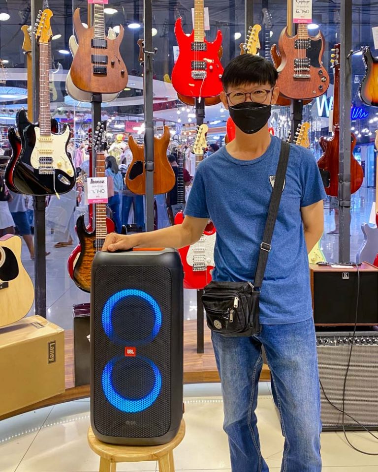 JBL partybox 100 ลูกค้า