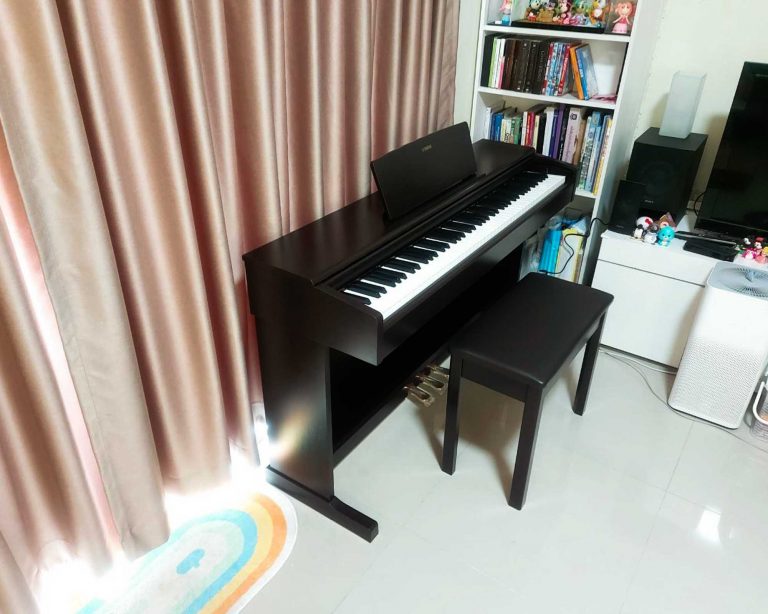 Yamaha YDP-145 ลูกค้า Music Arms