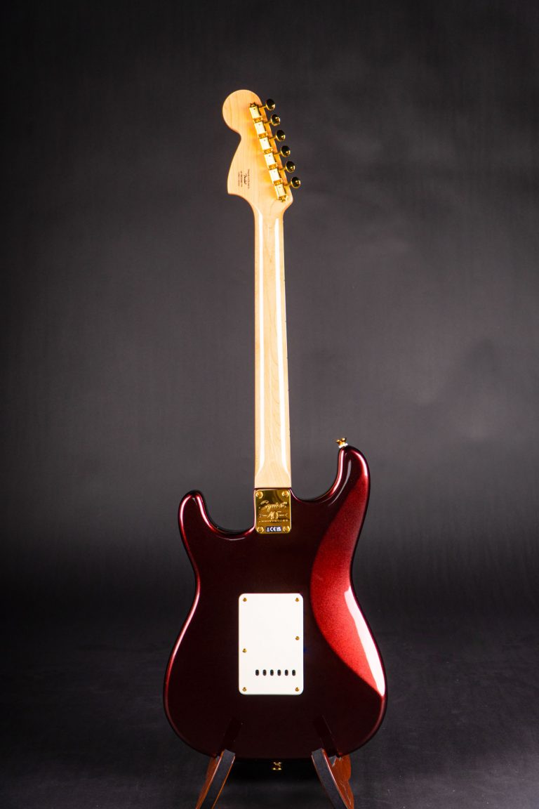Squier 40th Anniversary Stratocaster Gold Edition Ruby Red Metallic ด้านหลัง ขายราคาพิเศษ