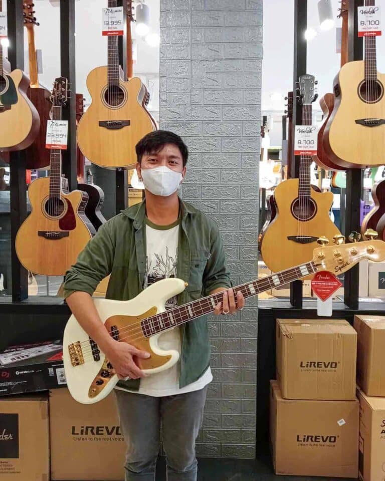 เบส SQUIER 40TH ANV J BASS GOLD EDITION LRL OWT ชล