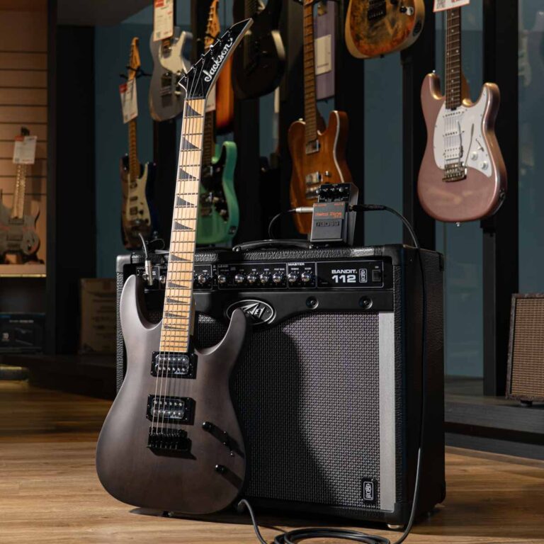 Jackson JS Series Dinky Arch Top JS24 DKAM กีตาร์ไฟฟ้า ขายราคาพิเศษ