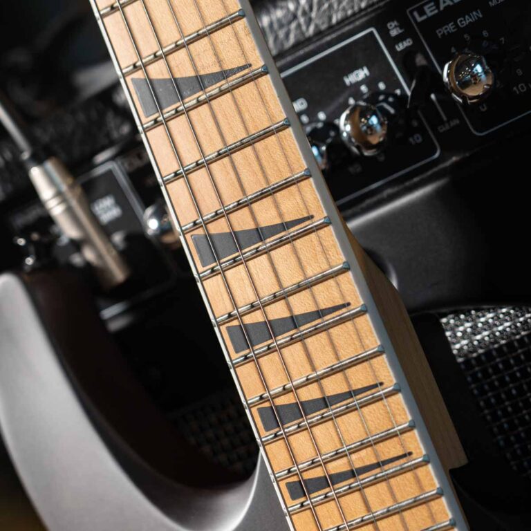 Jackson JS Series Dinky Arch Top JS24 DKAM กีตาร์ไฟฟ้า ขายราคาพิเศษ
