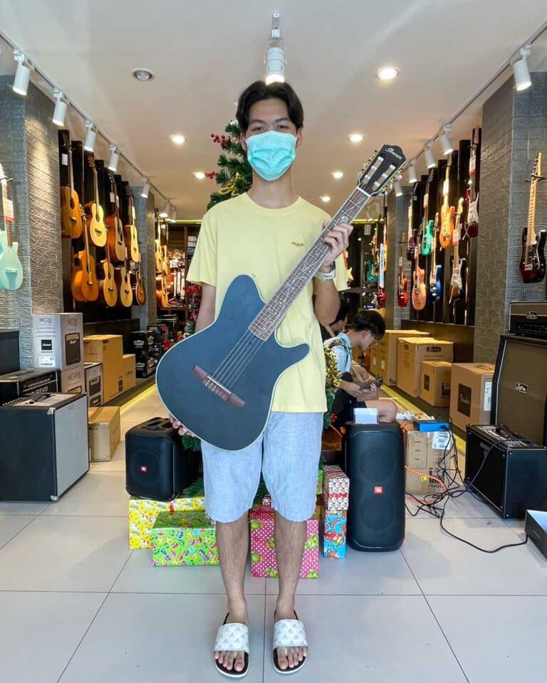 Ibanez TOD10N Tim Henson Signature