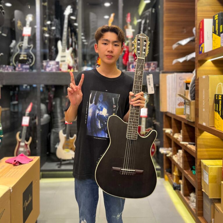 Ibanez TOD10N Tim Henson Signature