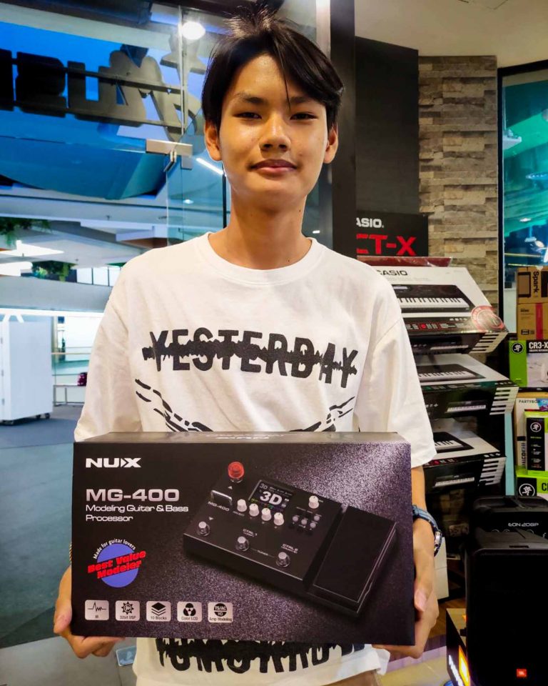 Nux MG-400 ลูกค้า Music Arms
