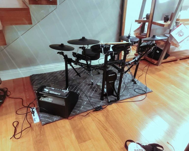 Roland TD-17KVX2 ลูกค้า Music Arms