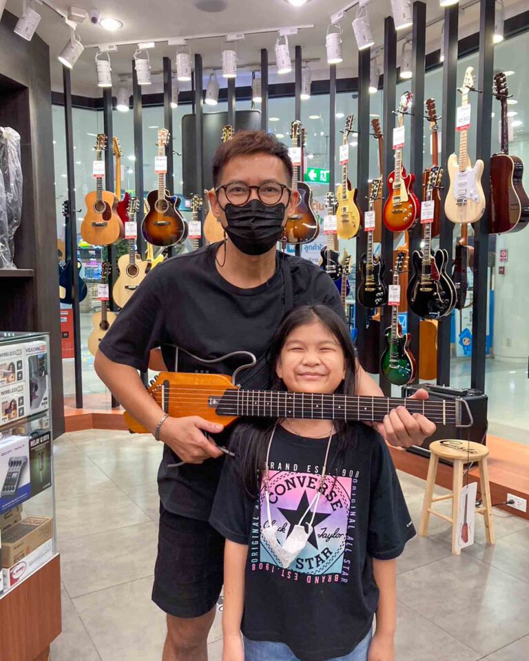 Donner HUSH-I ลูกค้า Music Arms