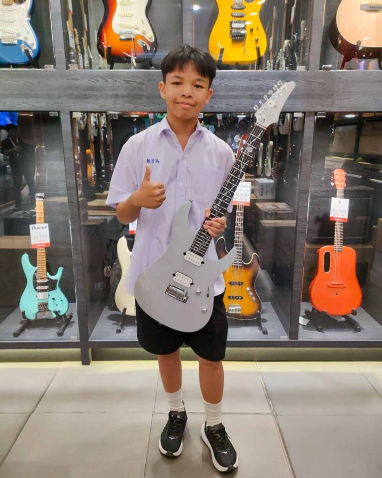 Ibanez TOD10 Tim Henson Polyphia