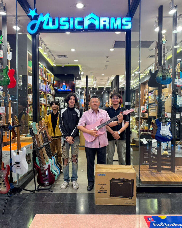 Ibanez TOD10 Tim Henson Polyphia MM + BOSS KATANA 100 GEN 3