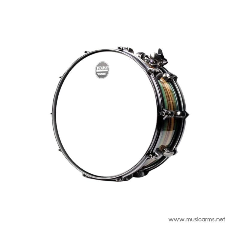 Bass drum with chrome hardware and natural wood shell, facing left on a white background. ขายราคาพิเศษ