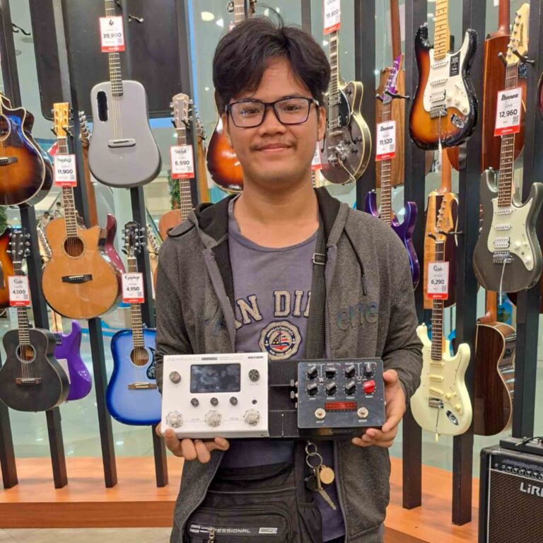 Hotone Ampero Stomp II + Laney IRF-LOUDPEDAL