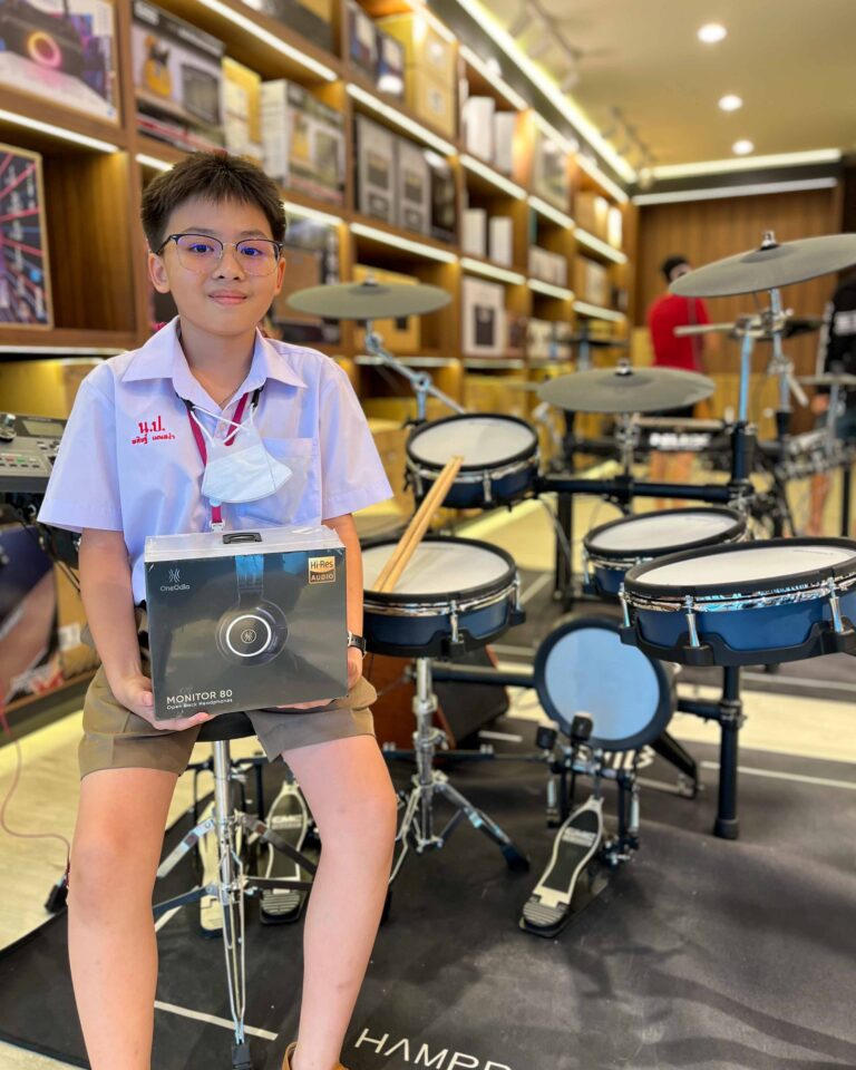 HAMPBACK ACE-750 + OneOdio Monitor 80