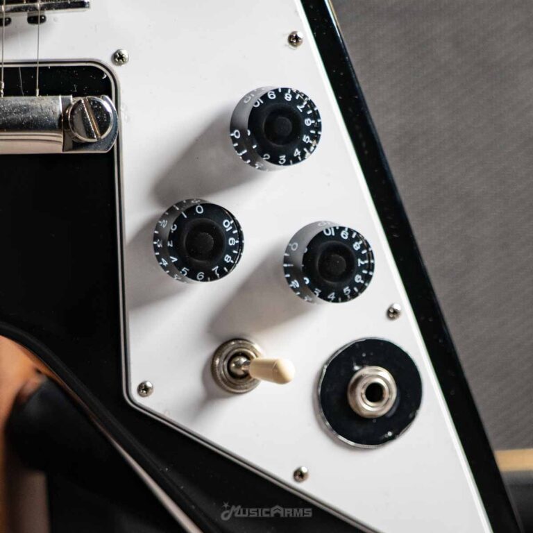 EPIPHONE KIRK HAMMETT1979 FLYING EBONY ขายราคาพิเศษ