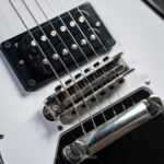 EPIPHONE KIRK HAMMETT1979 FLYING EBONY ขายราคาพิเศษ