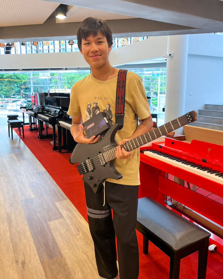 Strandberg Boden Essential 6 Granite BK + ไวเลสกีตาร์ M-VAVE WP-1 Air Bridge