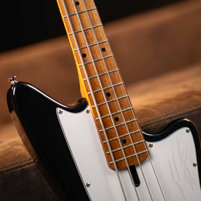 ASHDOWN ROASTED CAPRI เบสไฟฟ้า ขายราคาพิเศษ