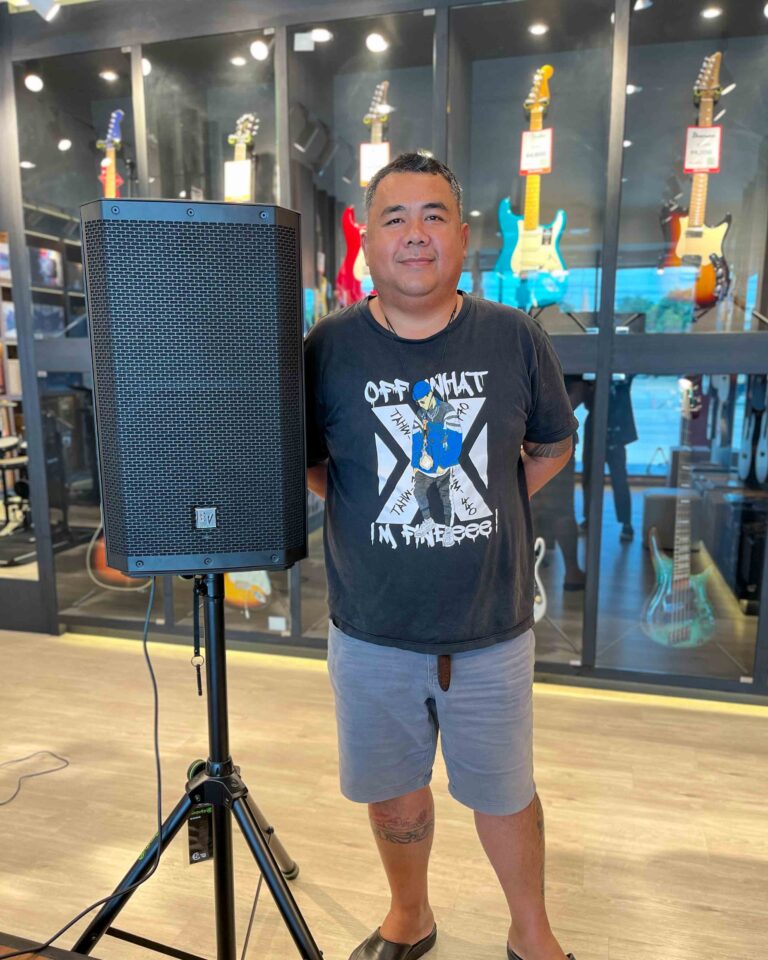 Electro-Voice ZLX-12P-G2-EU + Gravity GSP5211B ครับ