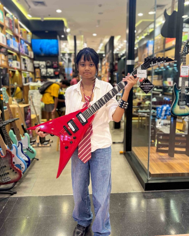 JACKSON JS32T KV AH FB Ferrari Red