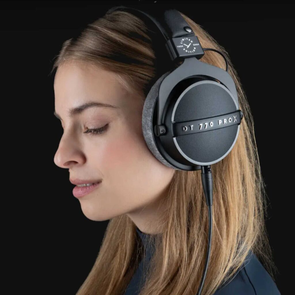 DT 770 Pro x Limited Edition Content-06
