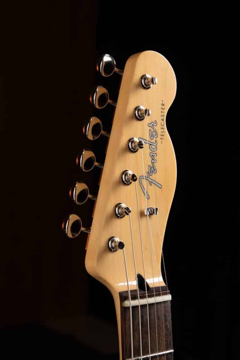 Fender Made in Japan Limited Sparkle Telecaster Silver ขายราคาพิเศษ