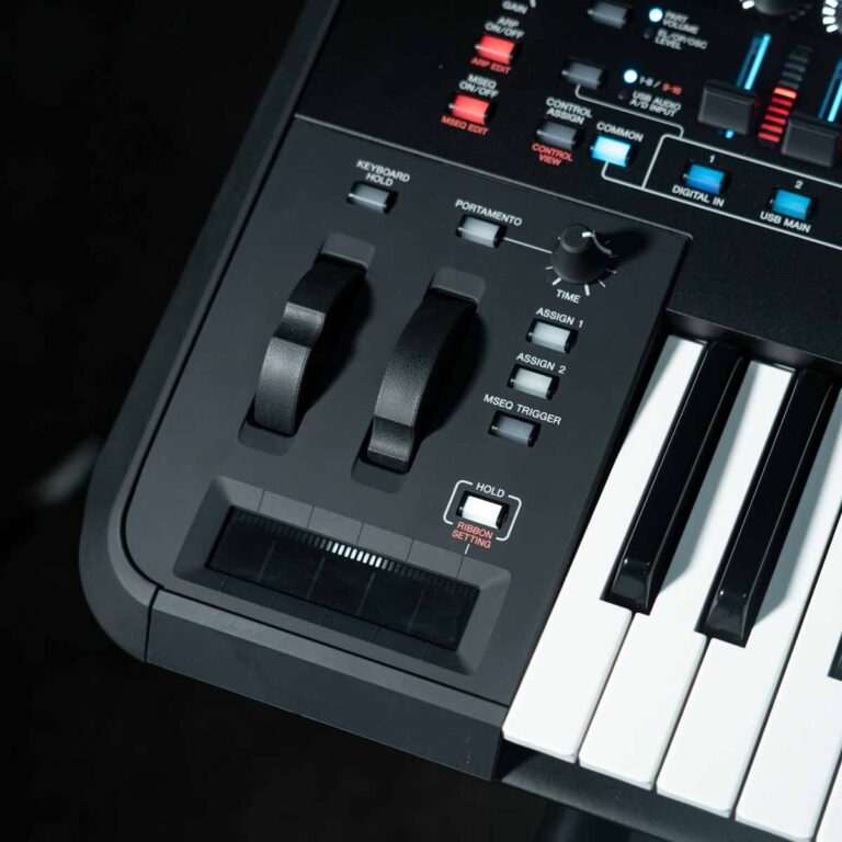 Yamaha Montage M6 ซินธิไซเซอร์ ขายราคาพิเศษ