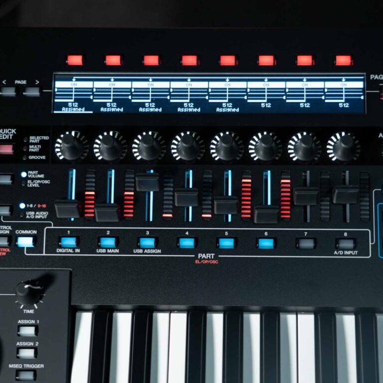 Yamaha Montage M6 ซินธิไซเซอร์ ขายราคาพิเศษ